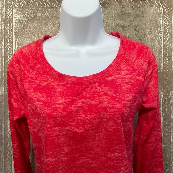 Women’s Gap Fit sports crop top xs - Picture 1 of 3